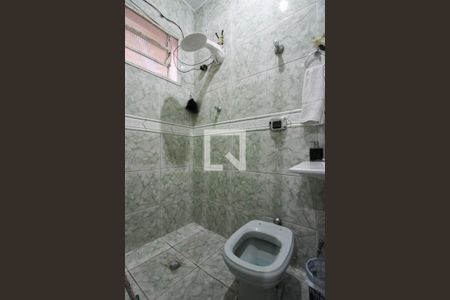 Casa à venda com 148m², 3 quartos e 3 vagas Casa à venda com 148m², 3 quartos e 3 vagasBanheiro da Suíte