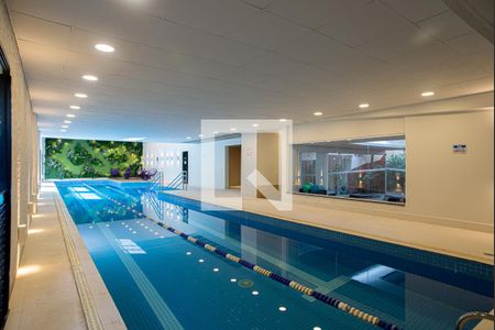 Apartamento à venda com 80m², 2 quartos e 1 vaga Apartamento à venda com 80m², 2 quartos e 1 vagaÁrea comum - Piscina coberta