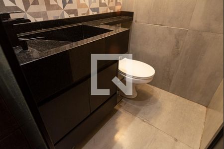 Apartamento à venda com 80m², 2 quartos e 1 vaga Apartamento à venda com 80m², 2 quartos e 1 vagaBanheiro da Suíte