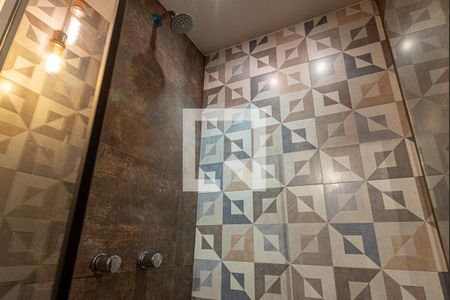 Apartamento à venda com 80m², 2 quartos e 1 vaga Apartamento à venda com 80m², 2 quartos e 1 vagaBanheiro 2