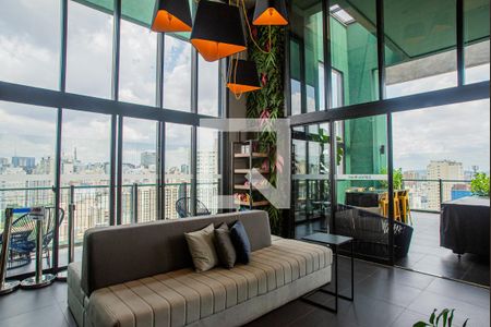 Apartamento à venda com 80m², 2 quartos e 1 vaga Apartamento à venda com 80m², 2 quartos e 1 vagaÁrea comum - Terraço