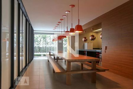 Apartamento à venda com 80m², 2 quartos e 1 vaga Apartamento à venda com 80m², 2 quartos e 1 vagaÁrea comum - Salão gourmet