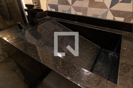 Apartamento à venda com 80m², 2 quartos e 1 vaga Apartamento à venda com 80m², 2 quartos e 1 vagaBanheiro da Suíte