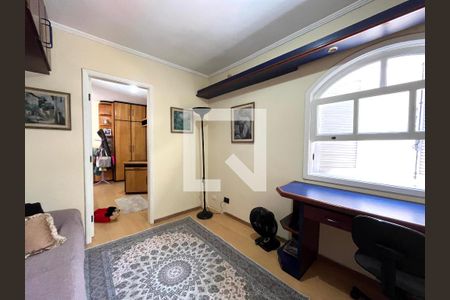 Casa à venda com 142m², 4 quartos e 2 vagas Casa à venda com 142m², 4 quartos e 2 vagasQuarto 3