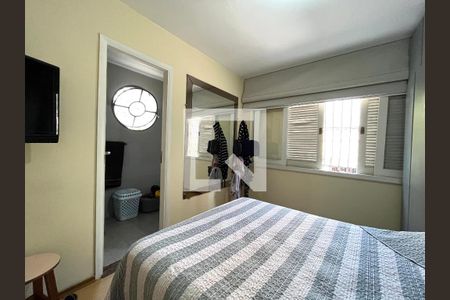 Casa à venda com 142m², 4 quartos e 2 vagas Casa à venda com 142m², 4 quartos e 2 vagasSuite 1