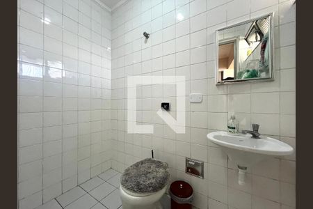 Casa à venda com 142m², 4 quartos e 2 vagas Casa à venda com 142m², 4 quartos e 2 vagasBanheiro de serviço