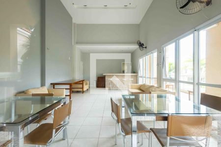 Apartamento para alugar com 80m², 3 quartos e 1 vaga Apartamento para alugar com 80m², 3 quartos e 1 vagaÁrea Comum Salão de Festas