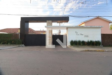Casa de condomínio à venda com 70m², 2 quartos e 1 vagaFachada e portaria