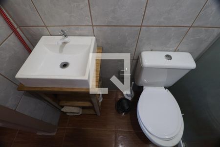 Casa de condomínio à venda com 70m², 2 quartos e 1 vagaBanheiro