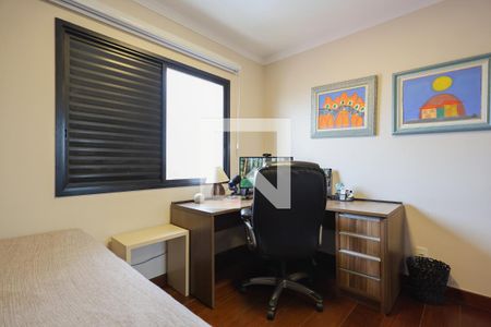 Apartamento à venda com 227m², 3 quartos e 3 vagas Apartamento à venda com 227m², 3 quartos e 3 vagasQuarto 2