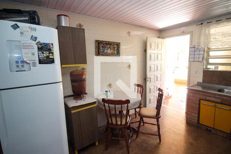 Casa à venda com 282m², 4 quartos e 3 vagas Casa à venda com 282m², 4 quartos e 3 vagasCozinha