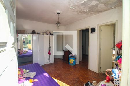 Casa à venda com 282m², 4 quartos e 3 vagas Casa à venda com 282m², 4 quartos e 3 vagasQuarto 3