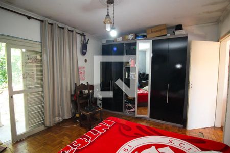 Casa à venda com 282m², 4 quartos e 3 vagas Casa à venda com 282m², 4 quartos e 3 vagasQuarto 2
