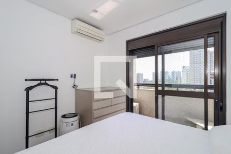 Apartamento à venda com 225m², 4 quartos e 4 vagas Apartamento à venda com 225m², 4 quartos e 4 vagasSuíte 1