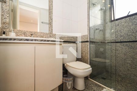 Apartamento à venda com 225m², 4 quartos e 4 vagas Apartamento à venda com 225m², 4 quartos e 4 vagasBanheiro da Suíte 4