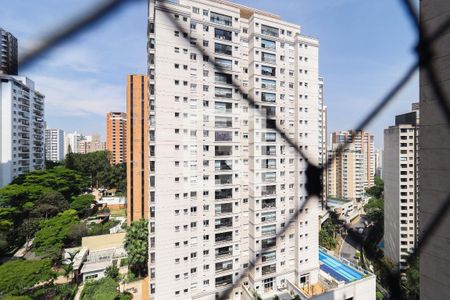 Apartamento à venda com 225m², 4 quartos e 4 vagas Apartamento à venda com 225m², 4 quartos e 4 vagasVista da Suíte 3