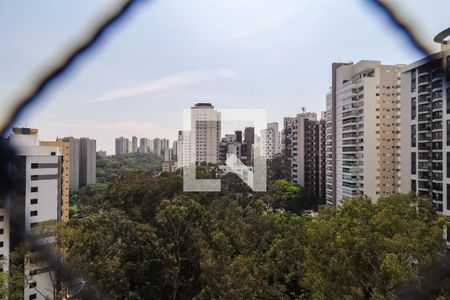 Apartamento à venda com 225m², 4 quartos e 4 vagas Apartamento à venda com 225m², 4 quartos e 4 vagasVista da Varanda da Sala