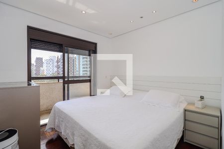 Apartamento à venda com 225m², 4 quartos e 4 vagas Apartamento à venda com 225m², 4 quartos e 4 vagasSuíte 1