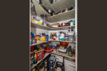 Apartamento à venda com 225m², 4 quartos e 4 vagas Apartamento à venda com 225m², 4 quartos e 4 vagasCozinha