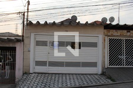 Casa à venda com 125m², 3 quartos e 2 vagasFachada