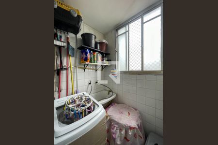 Apartamento à venda com 64m², 2 quartos e 1 vagaCozinha e Área de Serviço