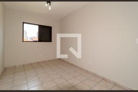 Casa à venda com 238m², 4 quartos e 3 vagas Casa à venda com 238m², 4 quartos e 3 vagasEdícula - Quarto 2