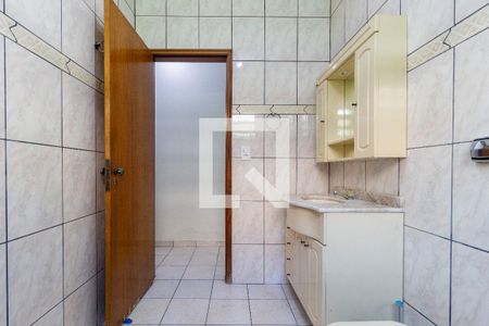 Casa à venda com 238m², 4 quartos e 3 vagas Casa à venda com 238m², 4 quartos e 3 vagasBanheiro - Suíte