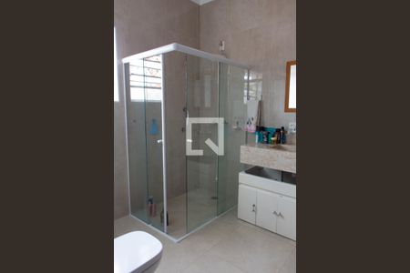 Casa à venda com 180m², 3 quartos e 3 vagas Casa à venda com 180m², 3 quartos e 3 vagasBANHEIRO DA SUITE