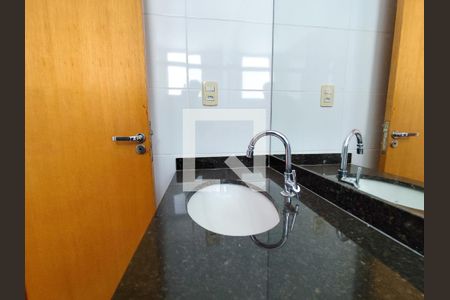 Apartamento à venda com 80m², 3 quartos e 2 vagas Apartamento à venda com 80m², 3 quartos e 2 vagasBanheiro Quarto 3