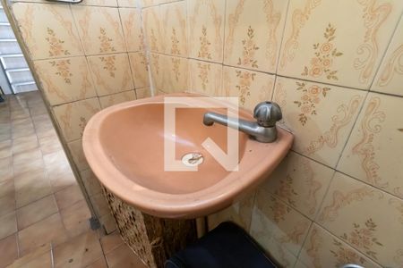 Casa à venda com 152m², 3 quartos e 2 vagasGaragem - Banheiro