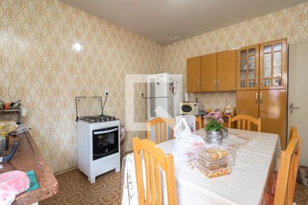 Casa à venda com 152m², 3 quartos e 2 vagasCozinha