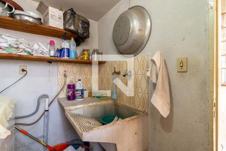 Casa à venda com 152m², 3 quartos e 2 vagasÁrea de Serviço