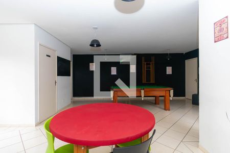 Apartamento à venda com 48m², 2 quartos e 1 vaga Apartamento à venda com 48m², 2 quartos e 1 vagaÁrea comum - Salão de jogos