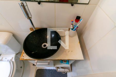 Apartamento à venda com 48m², 2 quartos e 1 vaga Apartamento à venda com 48m², 2 quartos e 1 vagaBanheiro