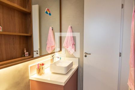 Apartamento à venda com 112m², 3 quartos e 3 vagas Apartamento à venda com 112m², 3 quartos e 3 vagasBanheiro da suíte 1