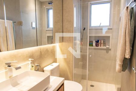 Apartamento à venda com 112m², 3 quartos e 3 vagas Apartamento à venda com 112m², 3 quartos e 3 vagasBanheiro da suíte 3