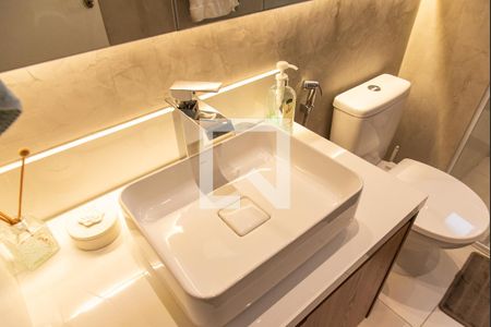 Apartamento à venda com 112m², 3 quartos e 3 vagas Apartamento à venda com 112m², 3 quartos e 3 vagasBanheiro da suíte 3