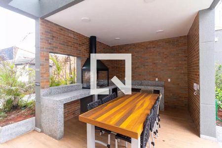 Apartamento à venda com 112m², 3 quartos e 3 vagas Apartamento à venda com 112m², 3 quartos e 3 vagasChurrasqueira