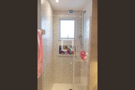 Apartamento à venda com 112m², 3 quartos e 3 vagas Apartamento à venda com 112m², 3 quartos e 3 vagasBanheiro da suíte 1