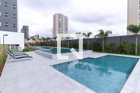 Apartamento à venda com 112m², 3 quartos e 3 vagas Apartamento à venda com 112m², 3 quartos e 3 vagasPiscina