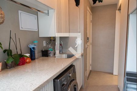 Apartamento à venda com 112m², 3 quartos e 3 vagas Apartamento à venda com 112m², 3 quartos e 3 vagasÁrea de serviço