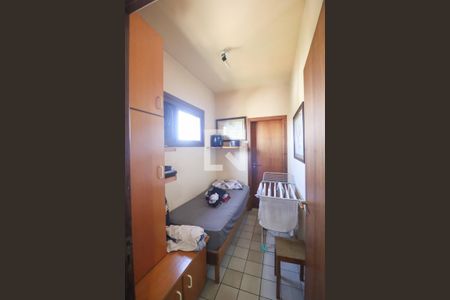 Apartamento à venda com 250m², 3 quartos e 3 vagas Apartamento à venda com 250m², 3 quartos e 3 vagasLavanderia