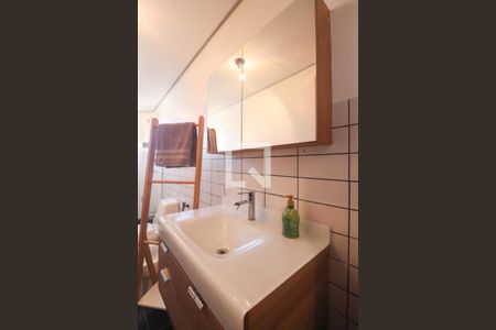 Apartamento à venda com 250m², 3 quartos e 3 vagas Apartamento à venda com 250m², 3 quartos e 3 vagasBanheiro