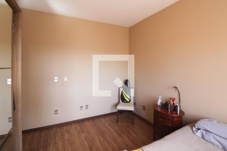 Apartamento à venda com 250m², 3 quartos e 3 vagas Apartamento à venda com 250m², 3 quartos e 3 vagasQuarto 3