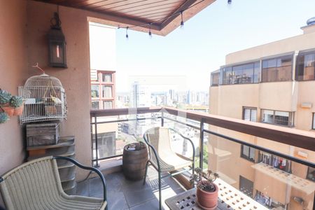 Apartamento à venda com 250m², 3 quartos e 3 vagas Apartamento à venda com 250m², 3 quartos e 3 vagasEspaço Gourmet