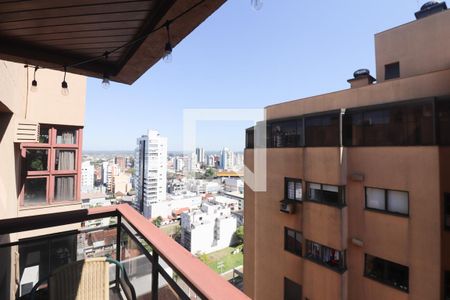 Apartamento à venda com 250m², 3 quartos e 3 vagas Apartamento à venda com 250m², 3 quartos e 3 vagasEspaço Gourmet