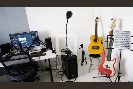 Casa de condomínio à venda com 235m², 4 quartos e 2 vagasSuite 4