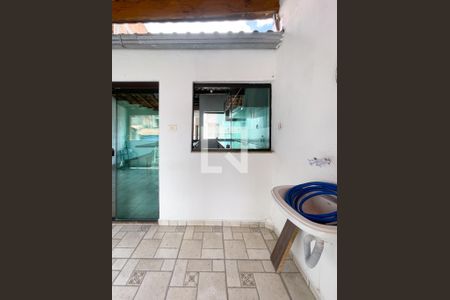 Casa à venda com 125m², 5 quartos e 2 vagas Casa à venda com 125m², 5 quartos e 2 vagasÁrea de Serviço Casa 3