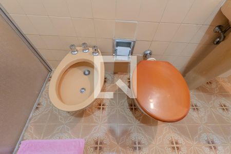 Apartamento à venda com 120m², 2 quartos e sem vagaBanheiro