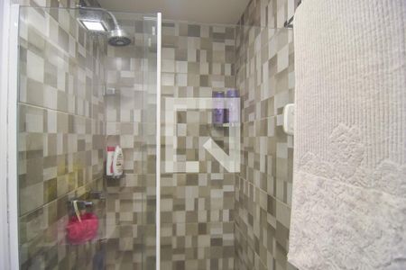 Apartamento à venda com 75m², 2 quartos e 1 vaga Apartamento à venda com 75m², 2 quartos e 1 vagaBanheiro 2